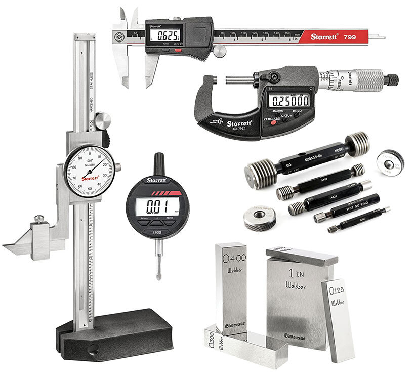 CNC Kalite Kontrol 1 CNC torna ve imalat sürecinde hassas ölçüm aletleri ile yapılan metal parça kalite kontrolü