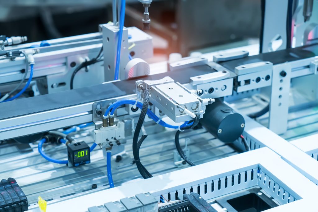 Hidrolik silindir piston mili ve pnömatik rekor bağlantı elemanları hassas torna üretimi